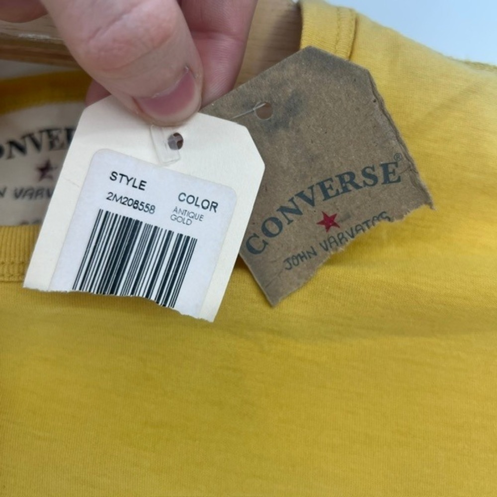 NWT Converse John Varvatos Mens Medium Chuck Taylor Graphic Pocket T-Shirt - Picture 4 of 7